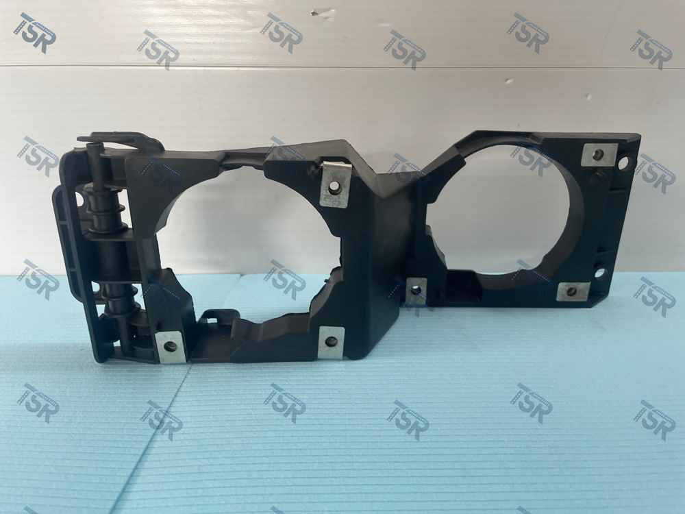 Кронштейн противотуманной фары