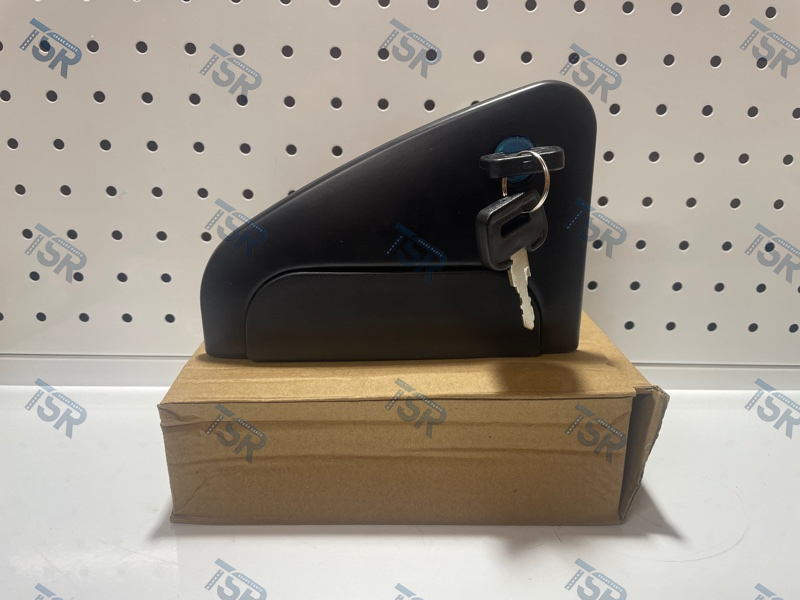 Ручка двери правая