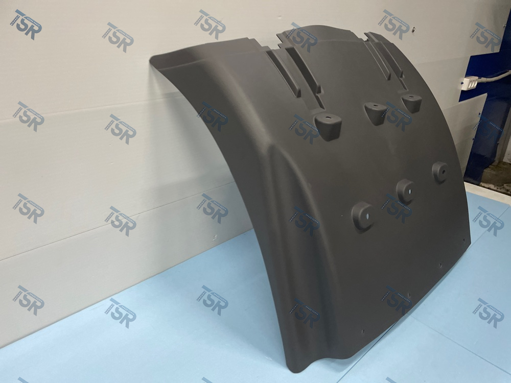 Крыло заднее, передняя часть левоезадняя часть правое (черное)