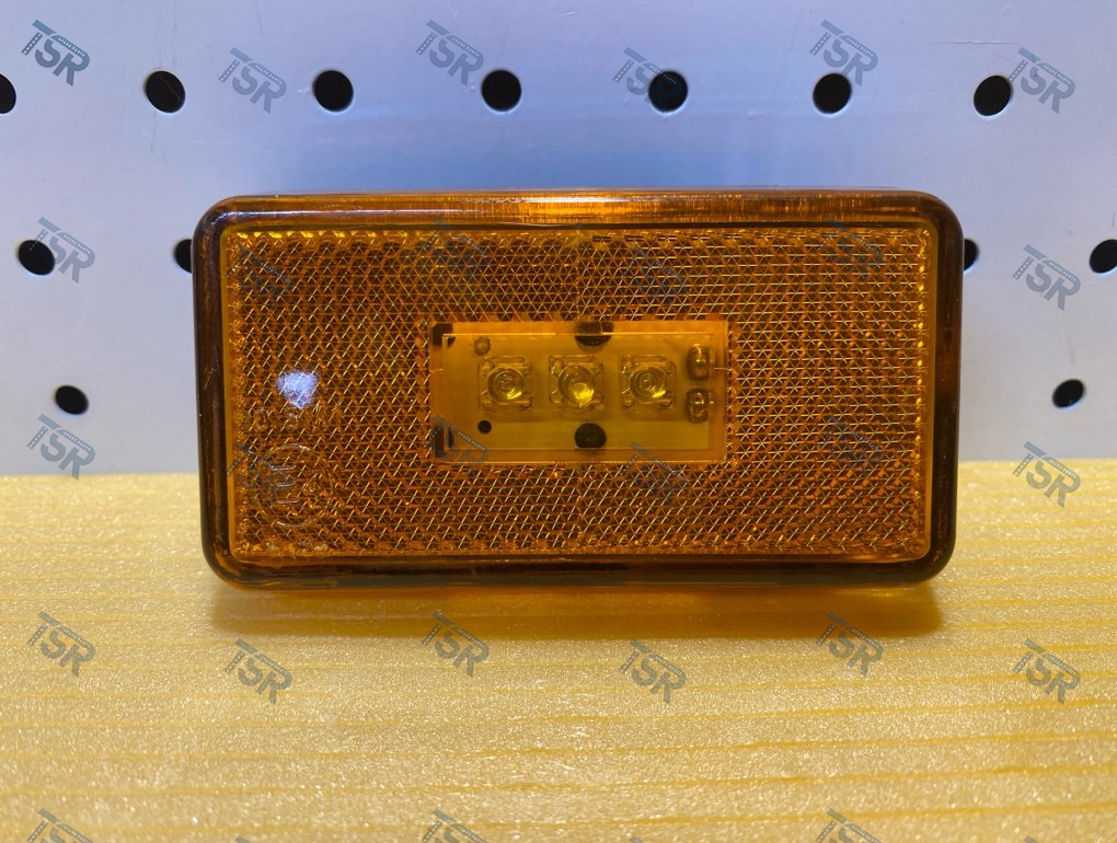 Фонарь габаритный боковой