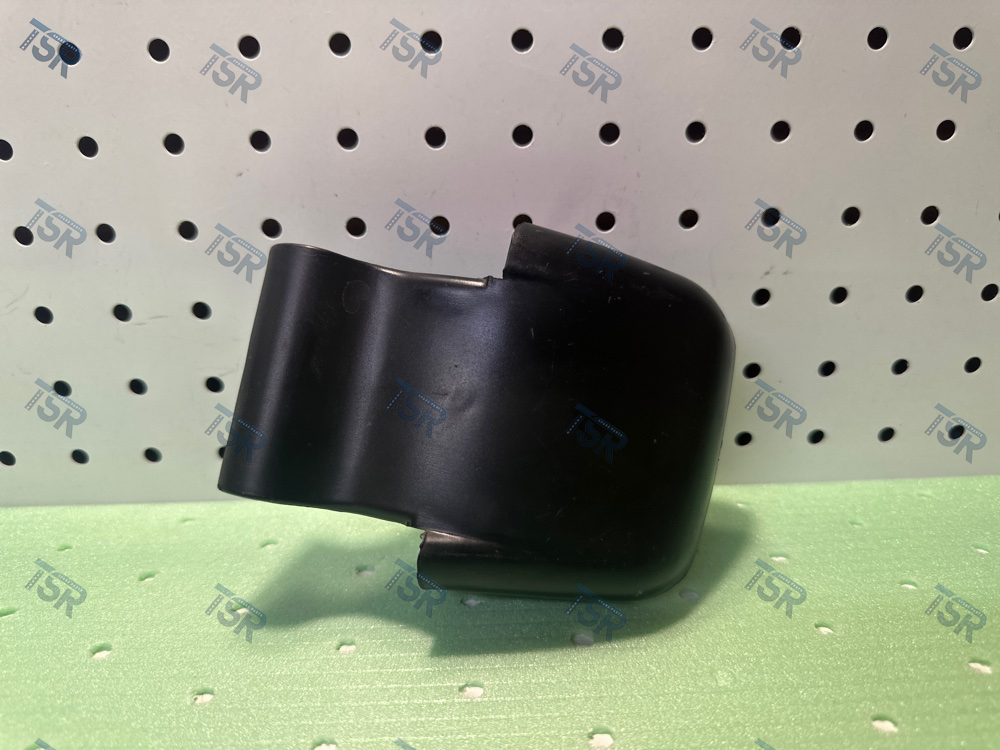 Крышка кронштейна зеркала левая