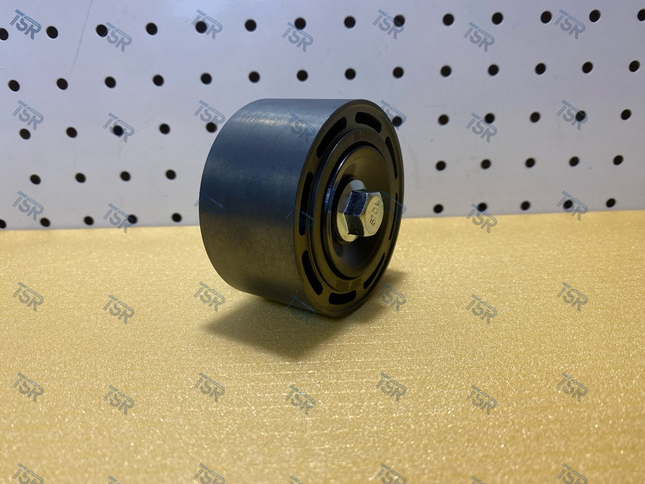 Ролик натяжителя ремня