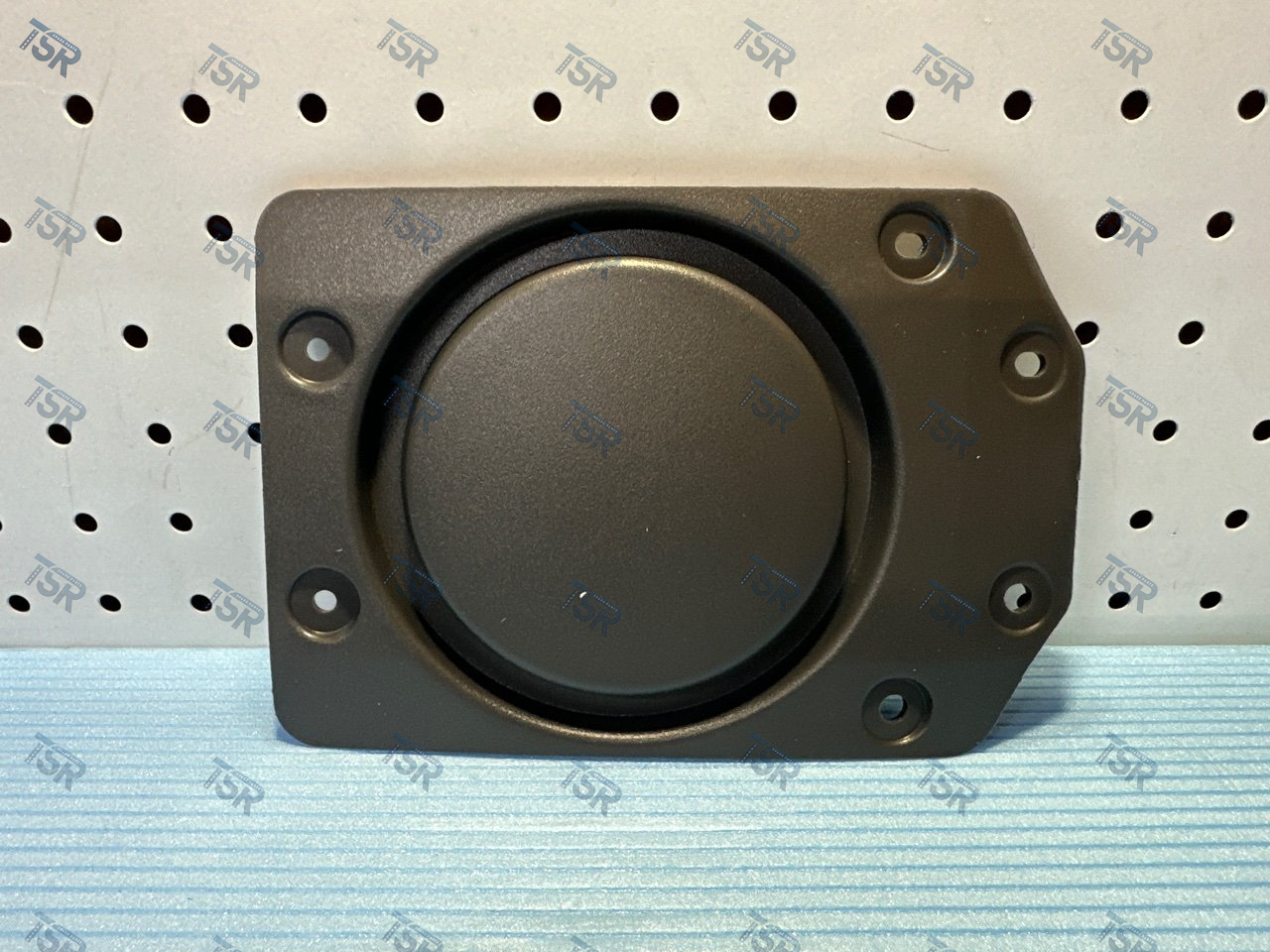 крышка противотуманной фары