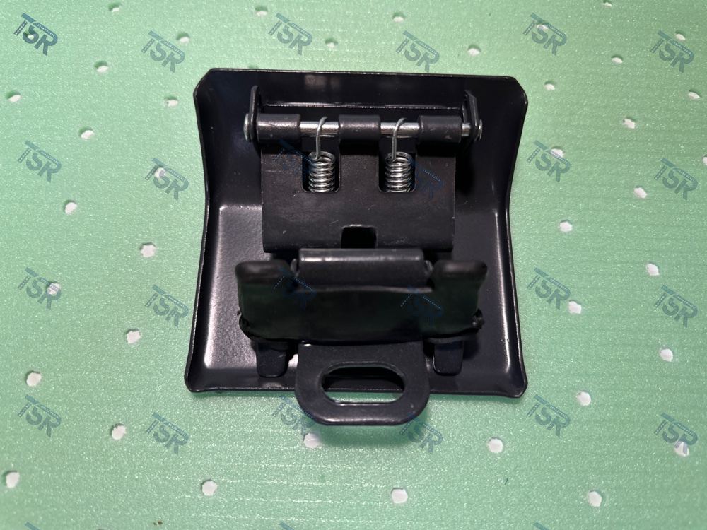 Замок крыла (кронштейн крепления)