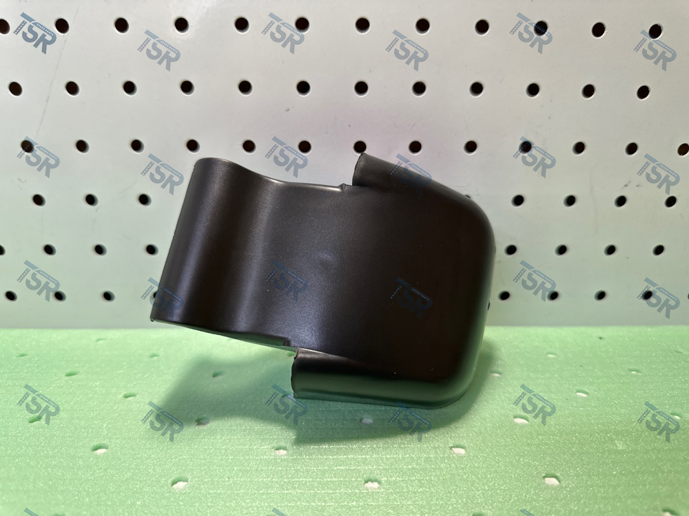 Крышка петли двери левая