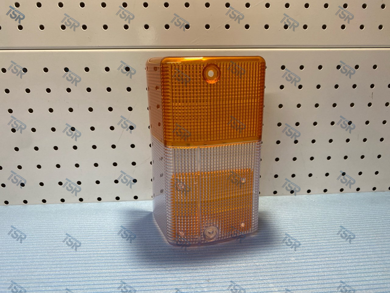 Стекло указателя поворота левое