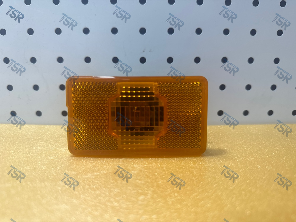 Фонарь габаритный оранжевый