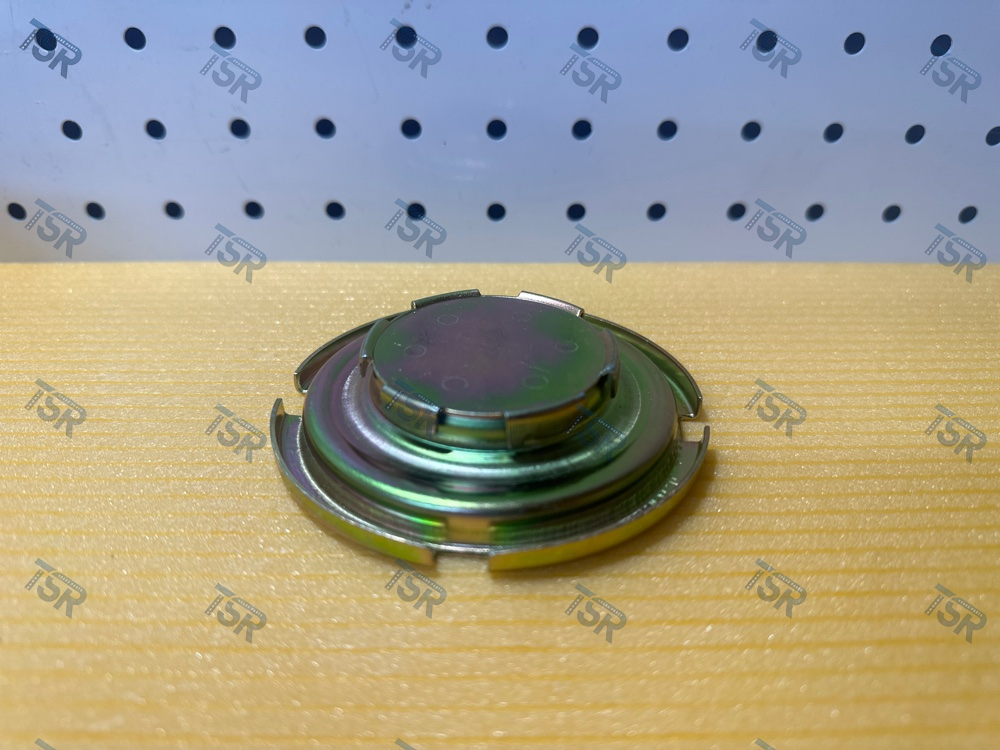 Крышка топливного бака