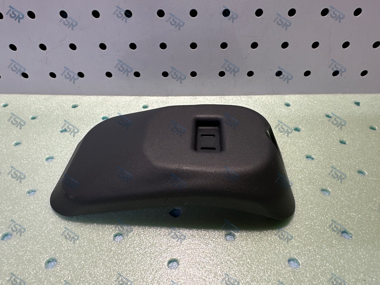 Крышка ленты топливного бака