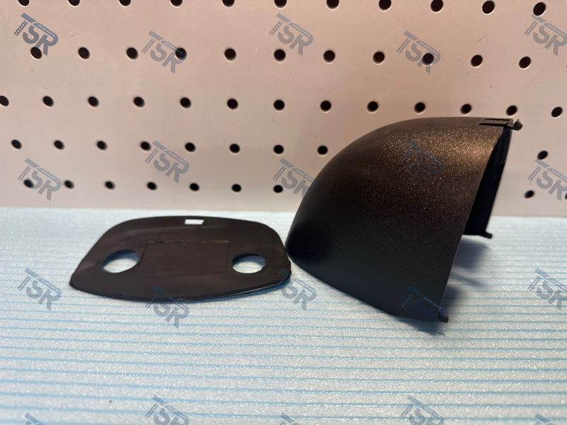 Крышка кронштейна зеркала