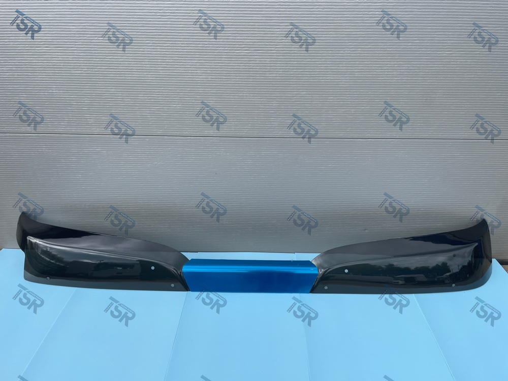 Солнцезащитный козырек