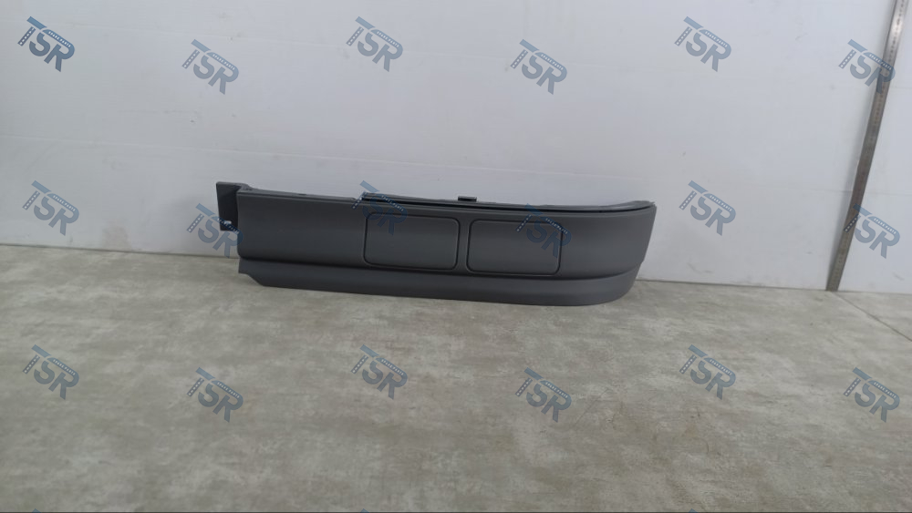 Спойлер бампера нижний левый