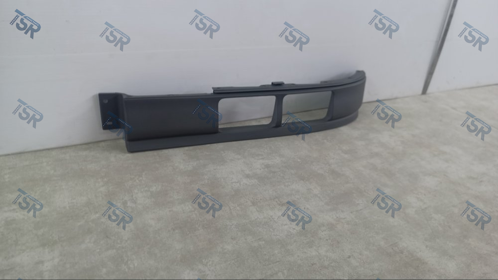 Бампер левая часть