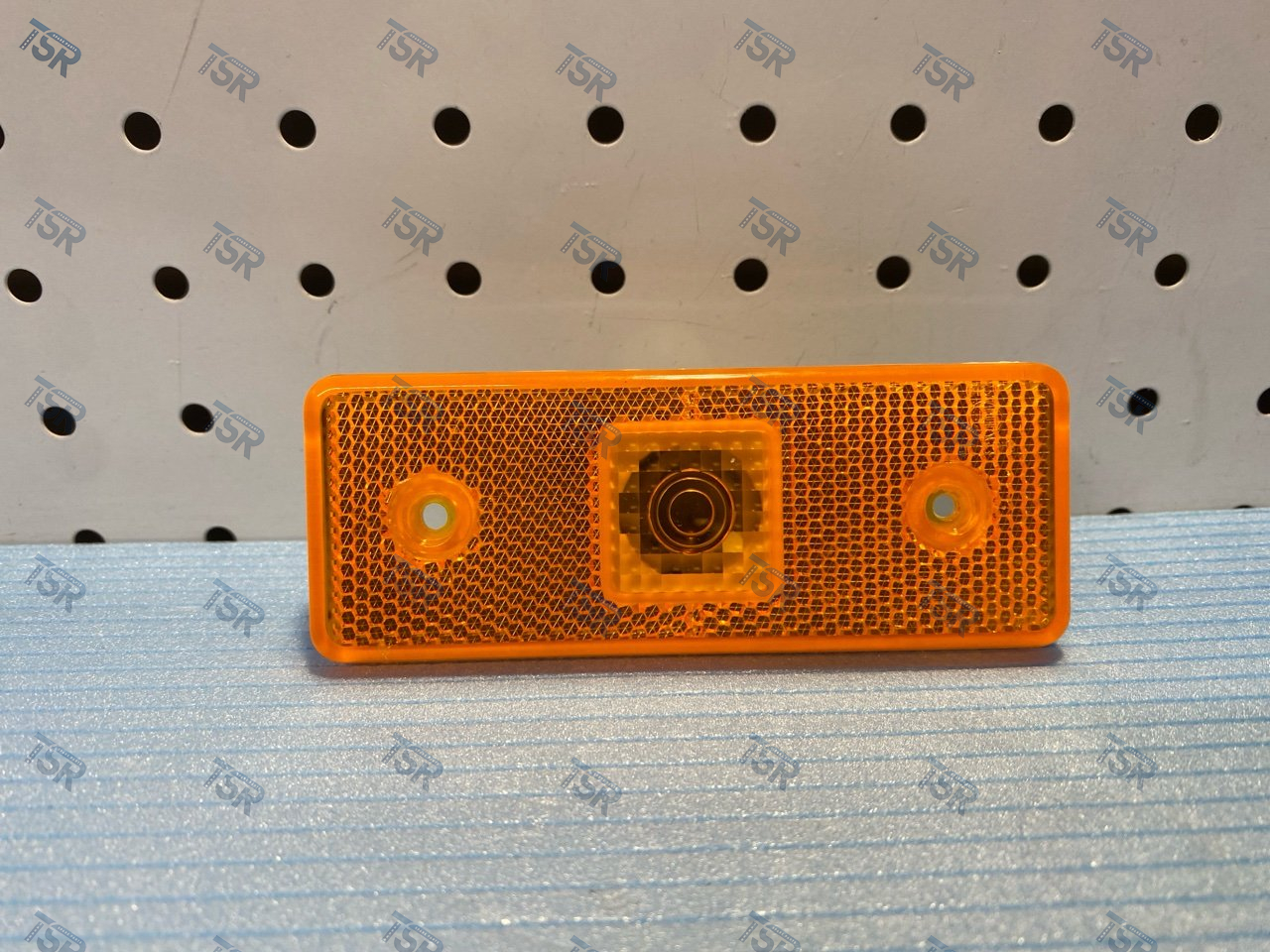 Фонарь габаритный