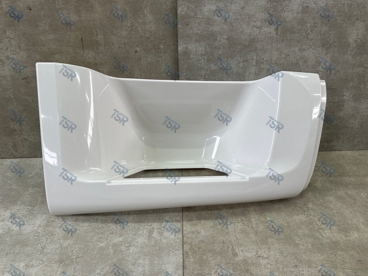 Корпус подножки правый