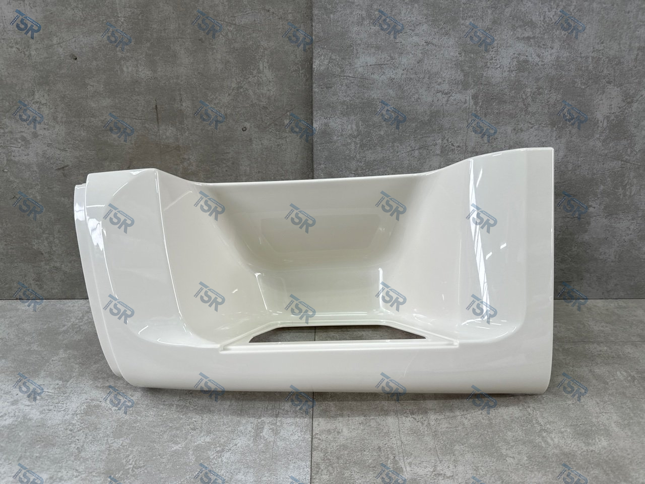 Корпус подножки левой