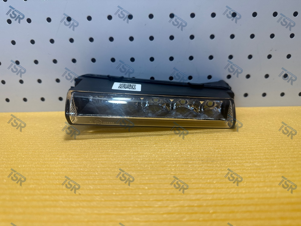 Фара дневного света левая