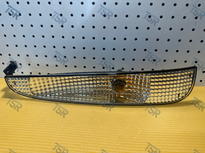 Фонарь поворота правый