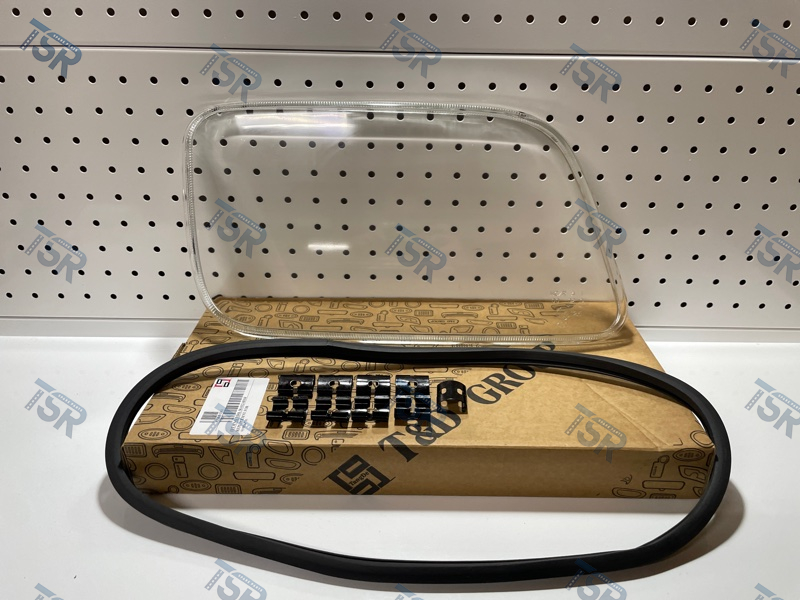 Стекло фары правое