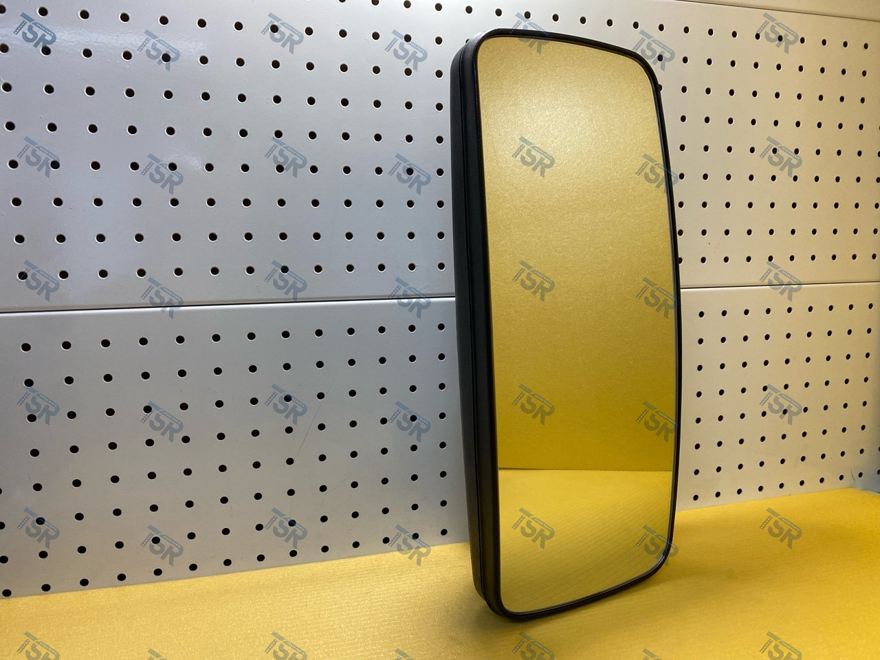 Зеркало заднего вида с подогревом