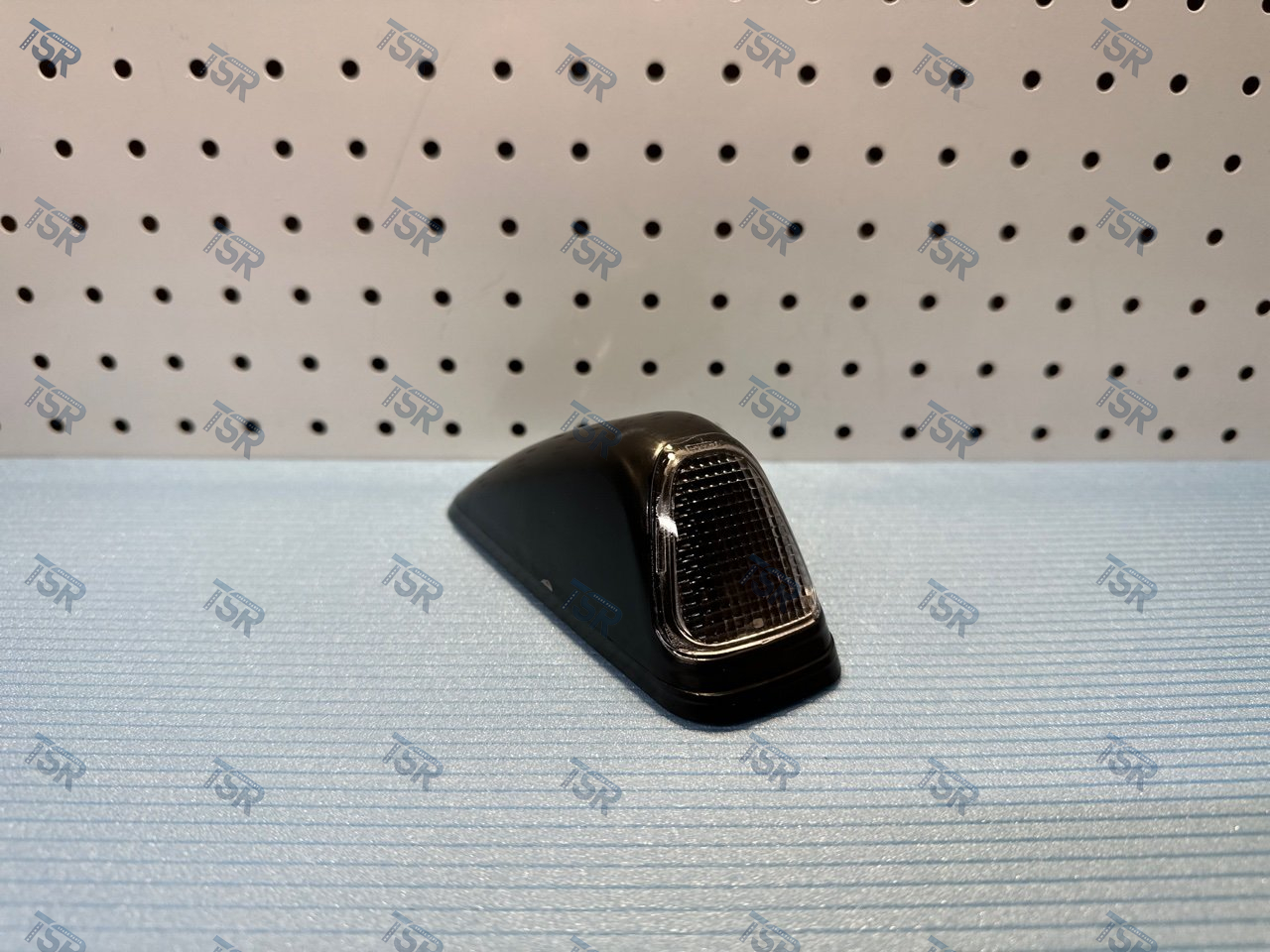 Фонарь габаритный правый