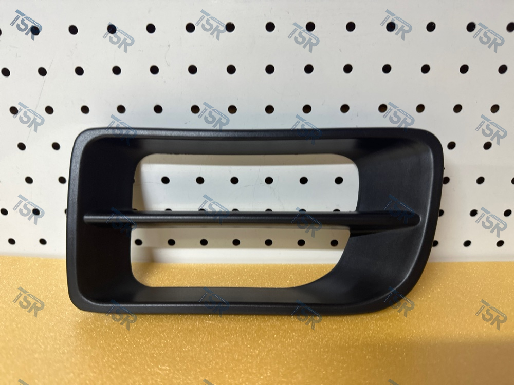 Заглушка бампера