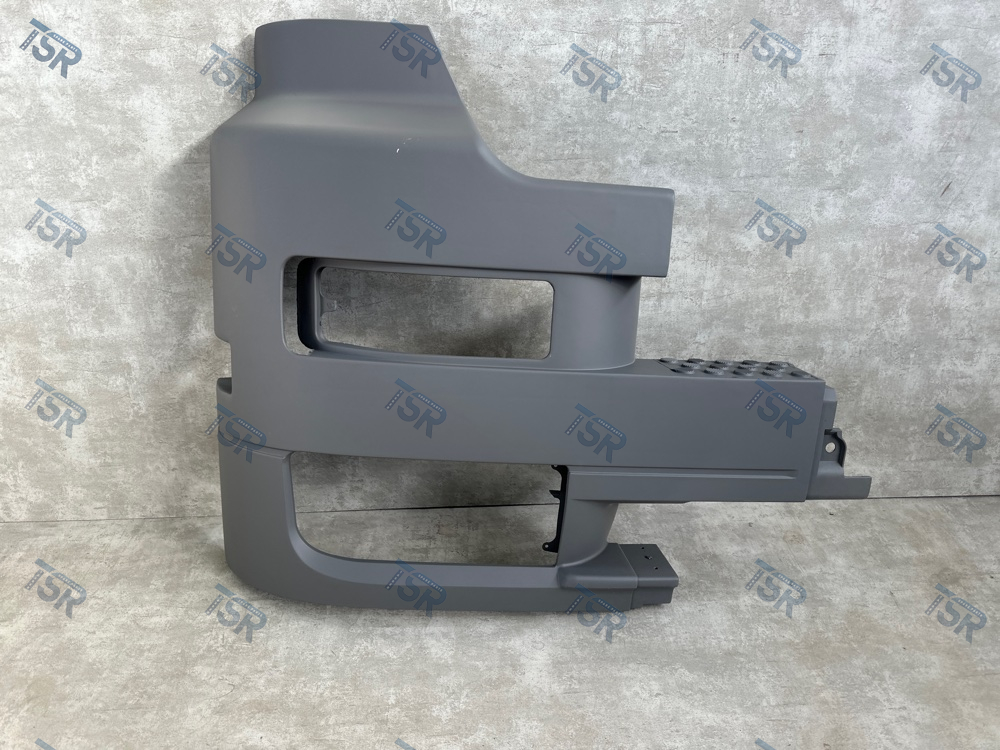 Угол бампера правый