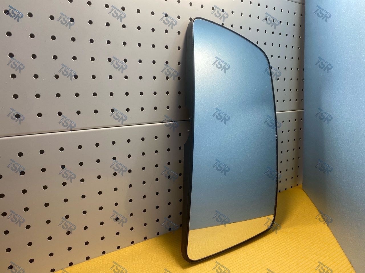 Стекло зеркала