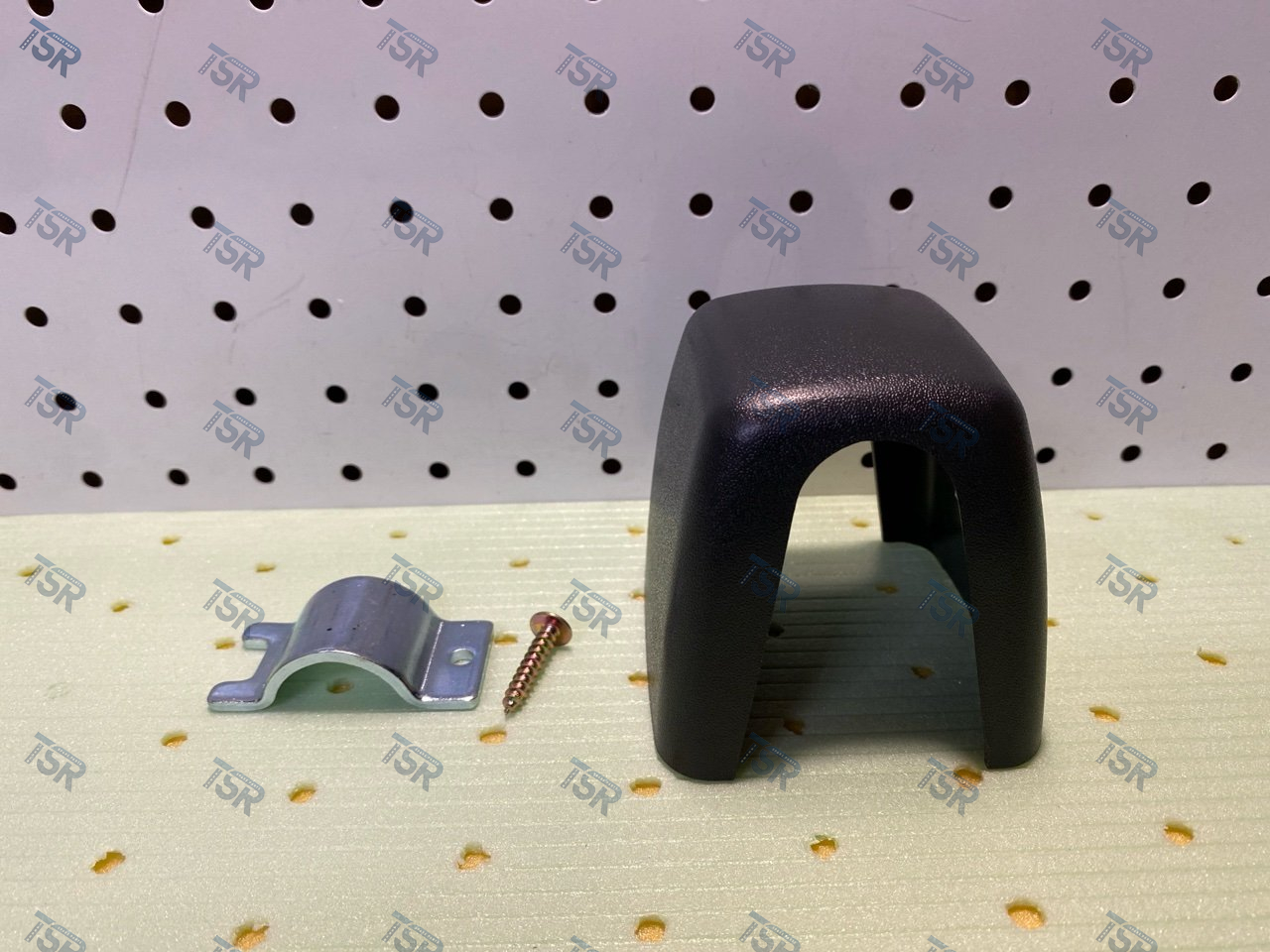 Кронштейн зеркала