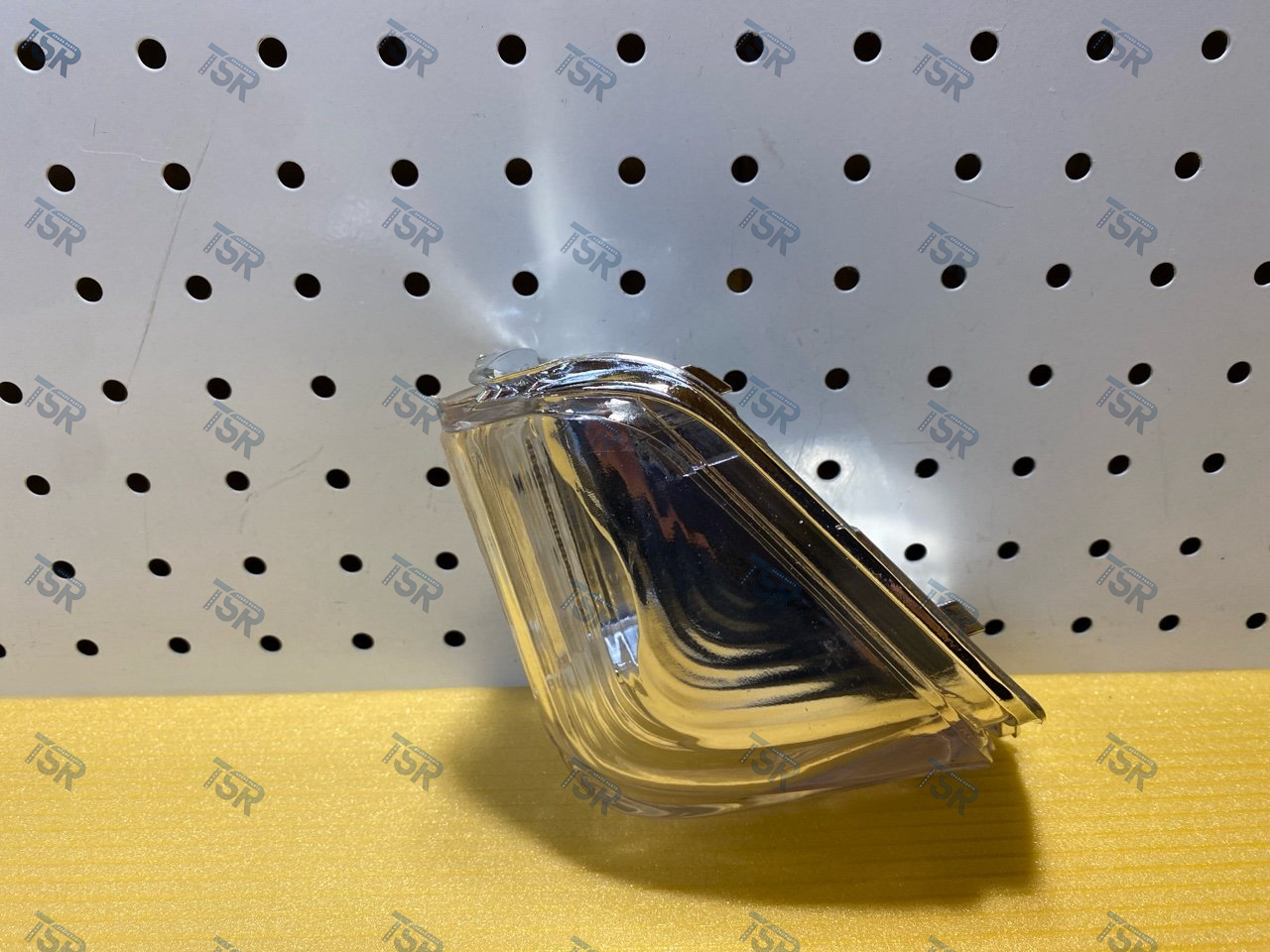 Повторитель поворота в зеркало правый