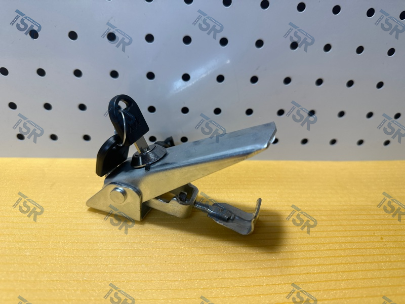 Замок для крышки акб actros