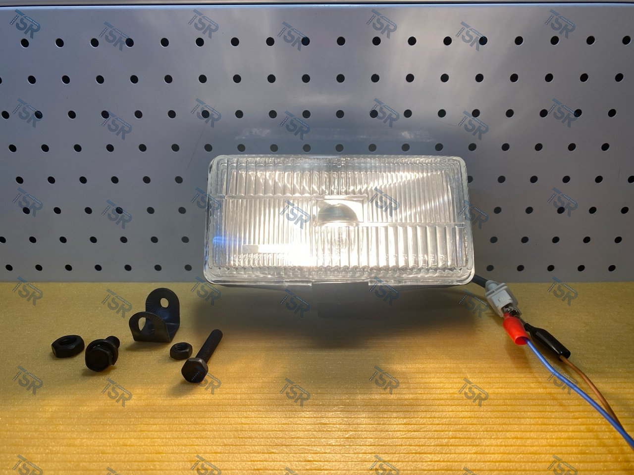 Фара противотуманная правая