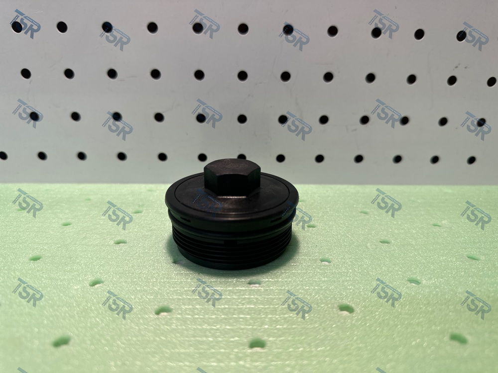 Крышка фильтра топливного