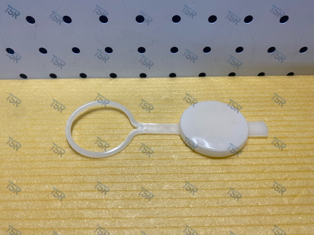 Крышка бачка омывателя стекла