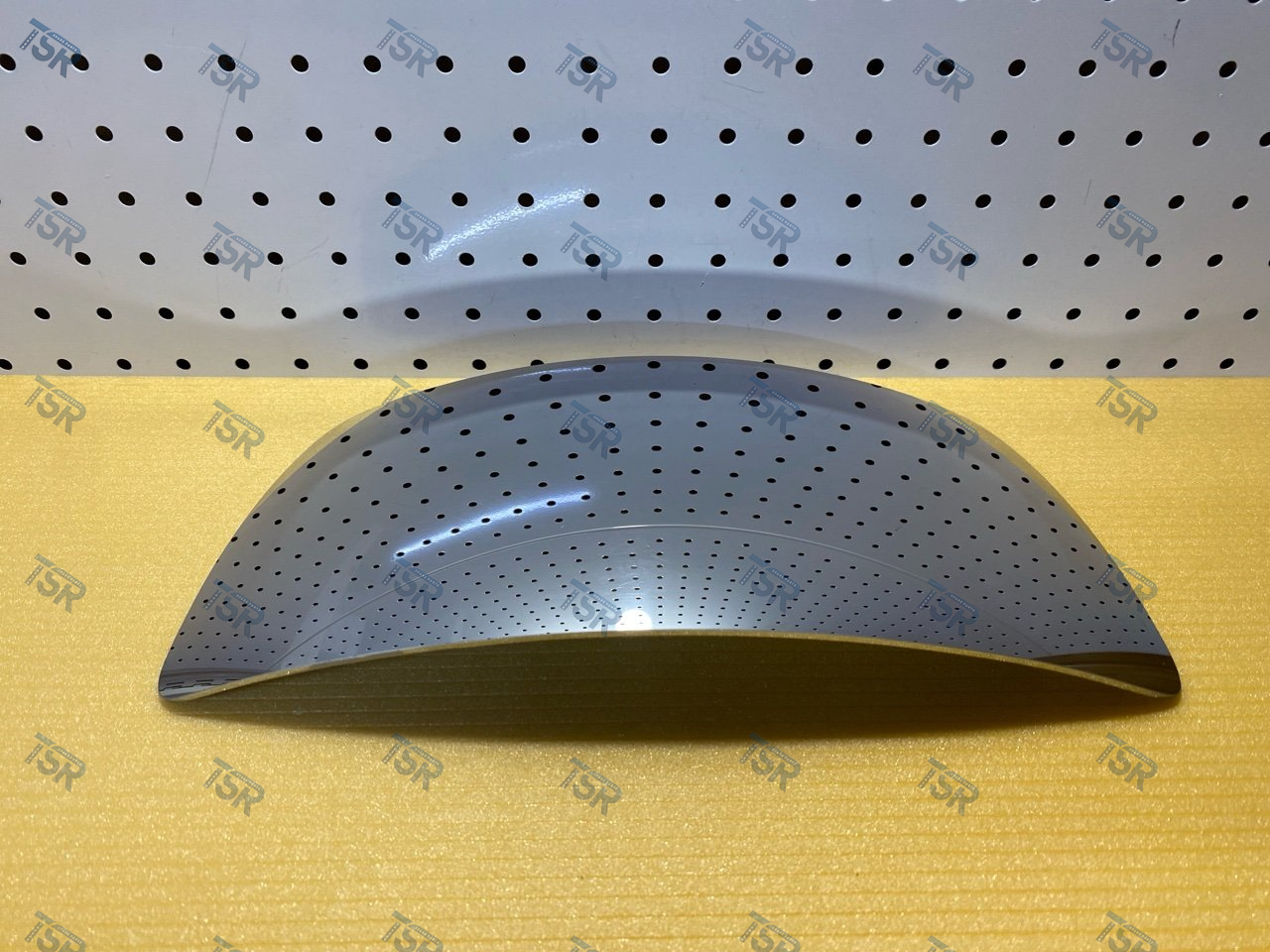 Стекло зеркала бордюрного