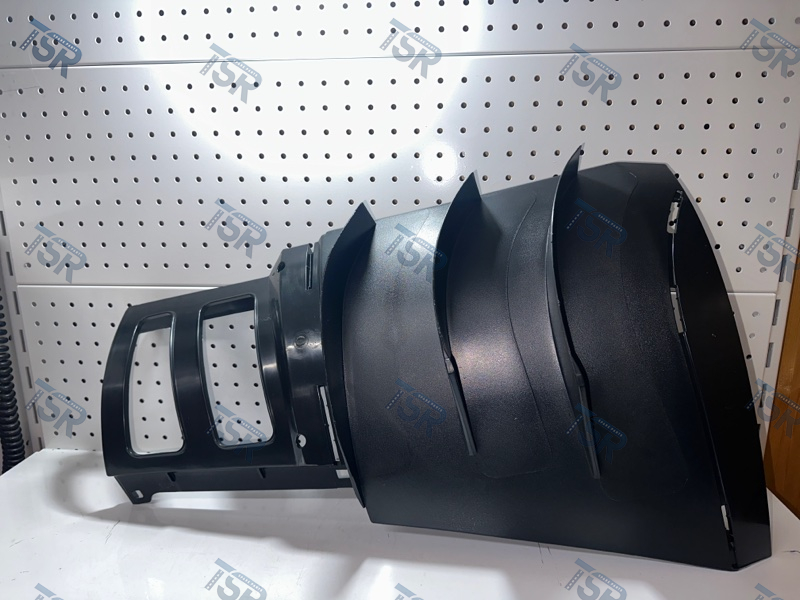 Дефлектор кабины внутренний