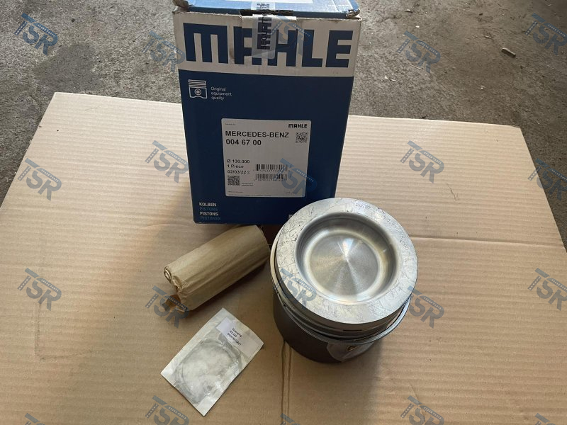 Поршень двигателя