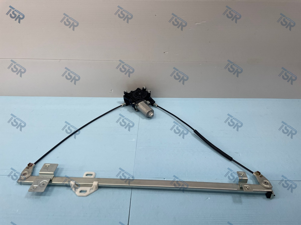 Стеклоподъемник левый с мотором