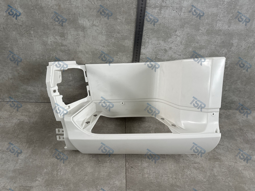 Подножка нижняя левая